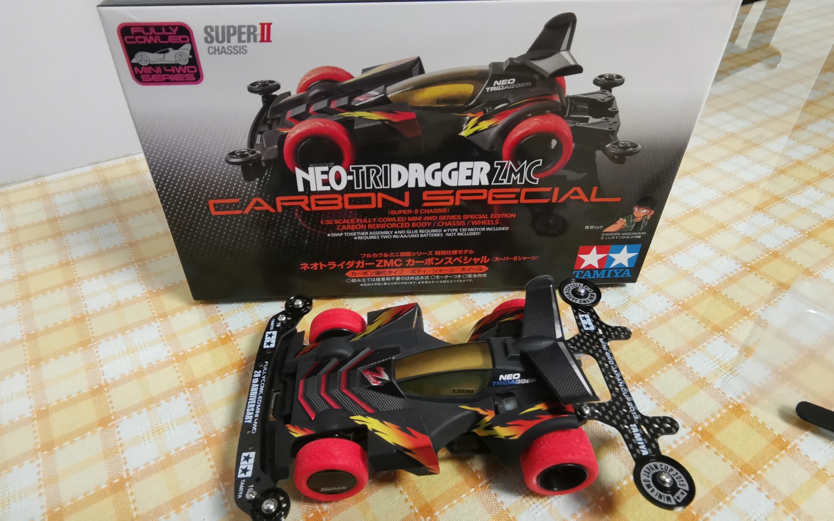 [简单的开箱]新三角箭zmc开箱!四驱兄弟,鹰羽龙_哔哩哔哩_bilibili