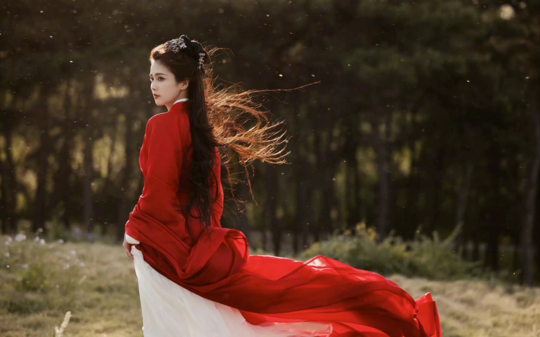 【白鹿】绝美红裙