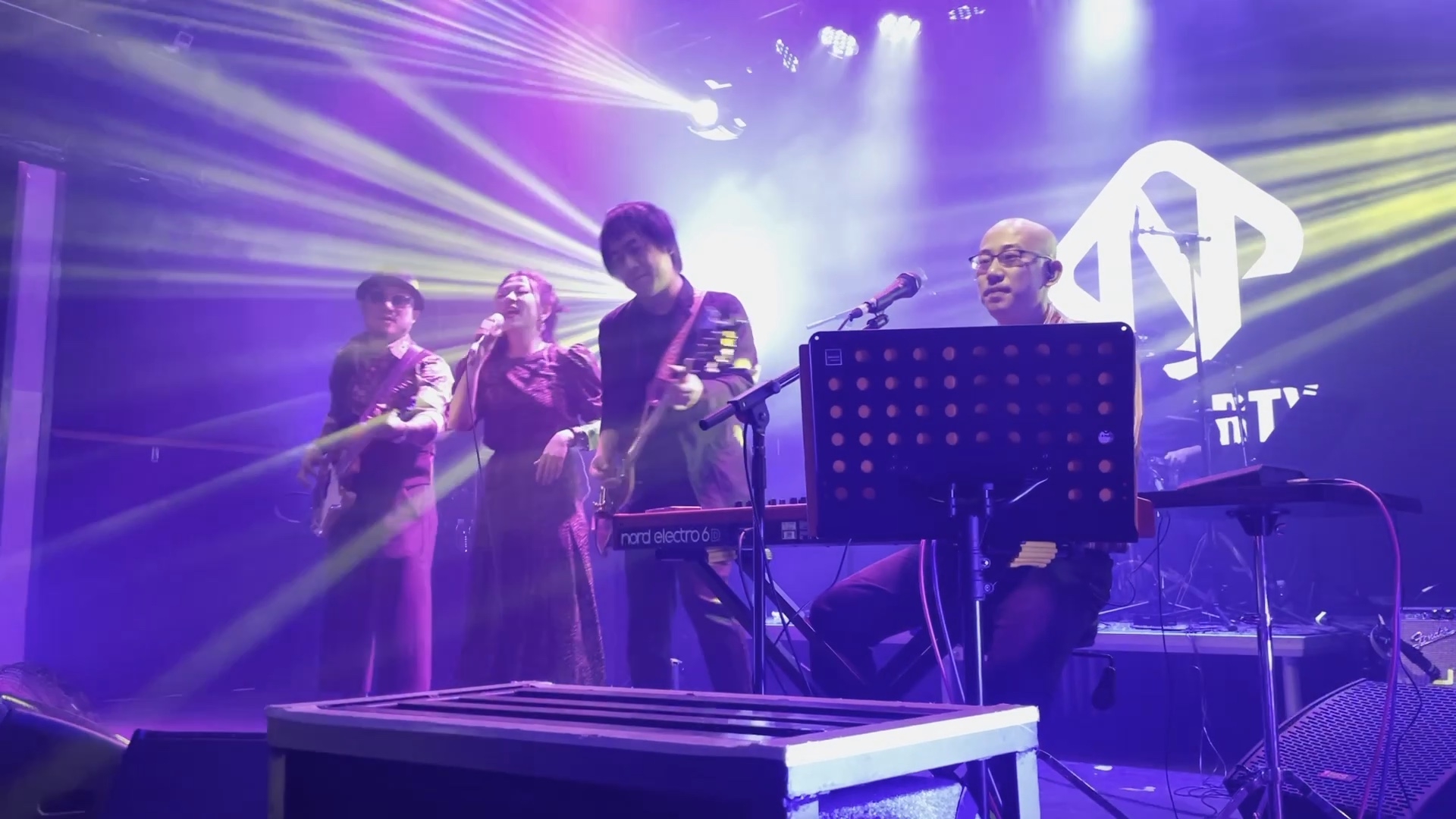 昨夜派对lnpartyall