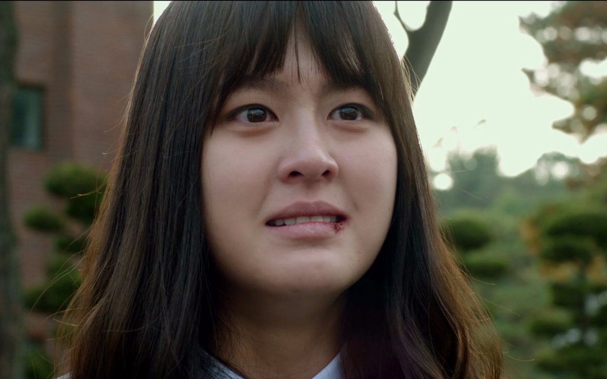 女孩遭遇校园霸凌长期被多人侵犯致死几分钟看完影片蚯蚓