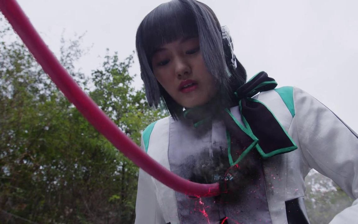 我可是社长秘书奥尔加伊兹卡啊这点小伤不算什么