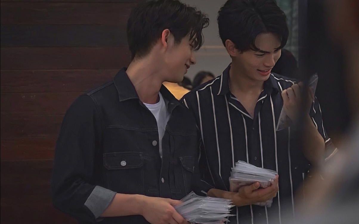 【sarawat&tine】腹黑攻·呆萌受|双向·高甜~撩技在线_哔哩哔哩_bili