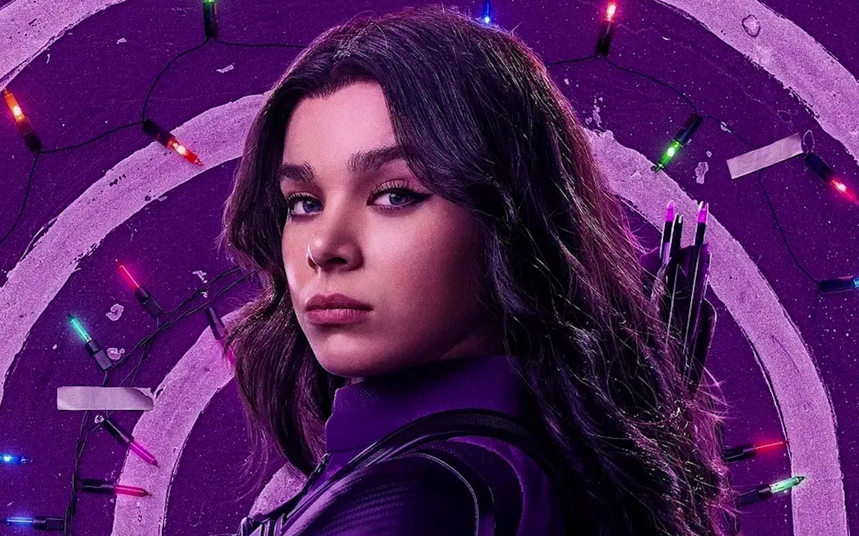 "二代鹰眼"海莉·斯坦菲尔德的颜值变化,身材高挑,线条优美,可爱又