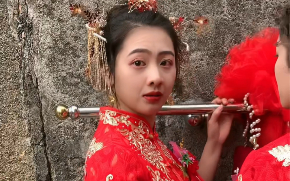 潮汕红衣姑娘,屿北李氏千金,这颜值爱了!