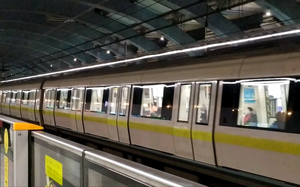 【广州地铁1号线】广州地铁1号线a3型电客车(01x051-052)花地湾站下行