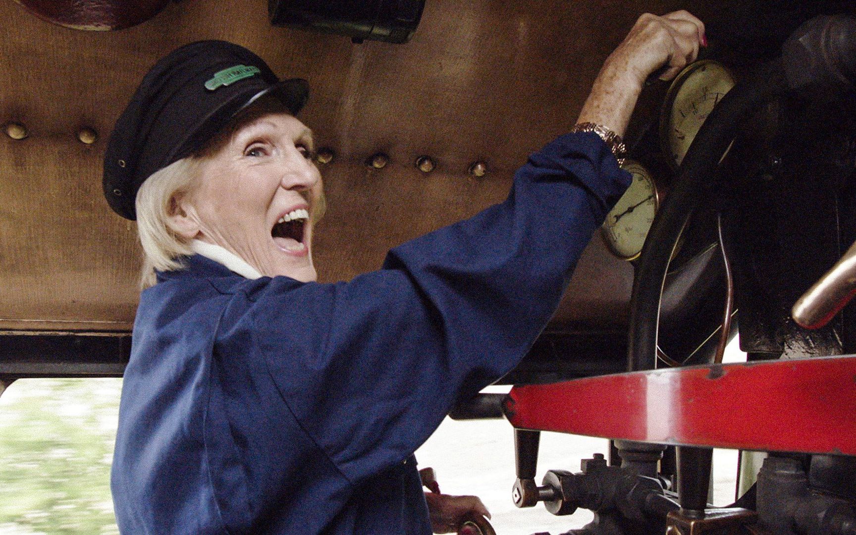 纪录片.玛丽·贝莉之经典食谱.s01e03.2018[高清][英字]