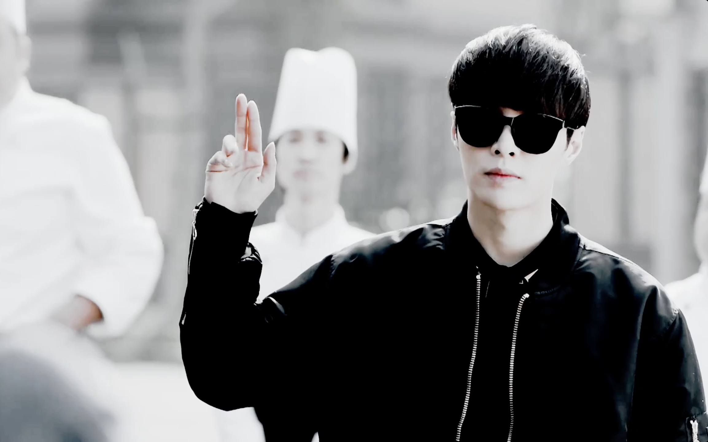 大学校园门口女学生竟被人公然堵截调戏【好先生丨张艺兴cut丨番外篇