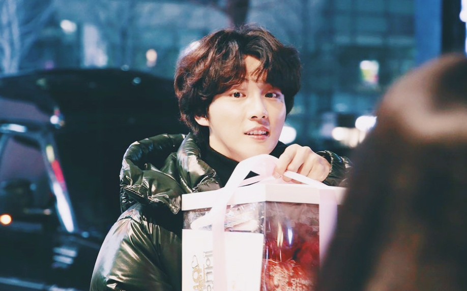 【两天一夜】【尹施允】东九呀~到底是甜冬菇还是盐冬菇啊~是我们的