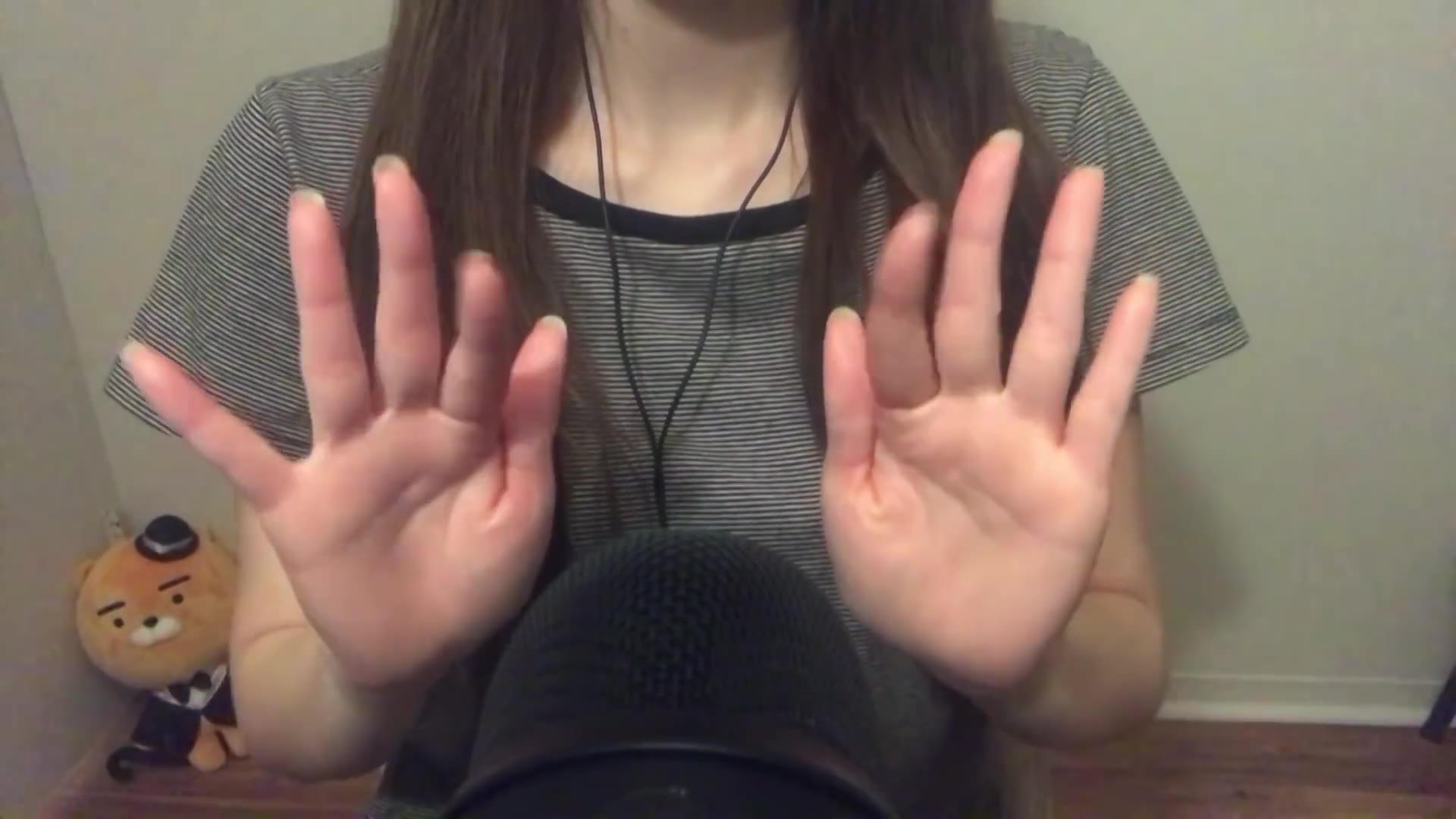 lia助眠手部运动的声音不说话