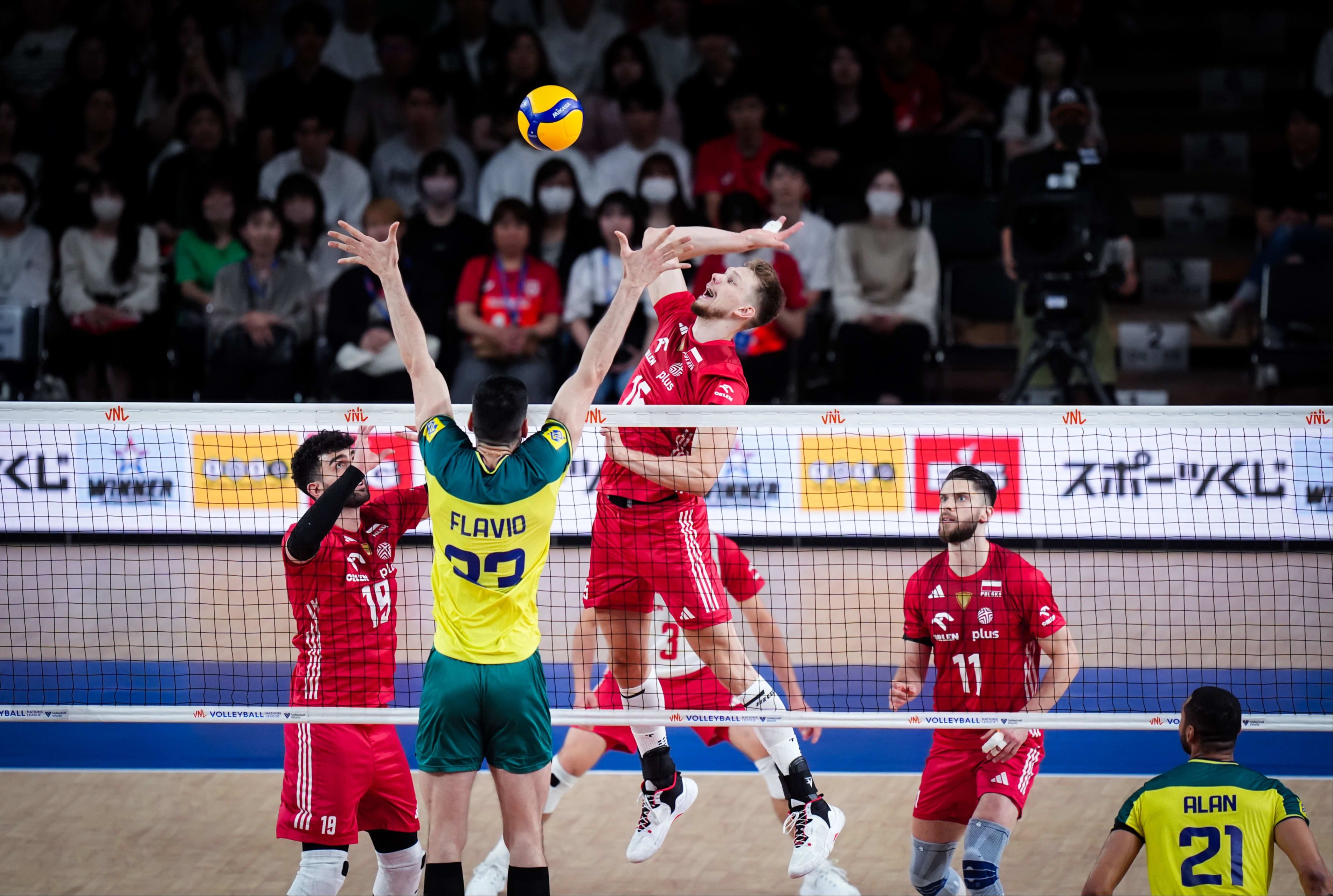 波兰 vs 巴西 - week 2 - mens vnl 2024