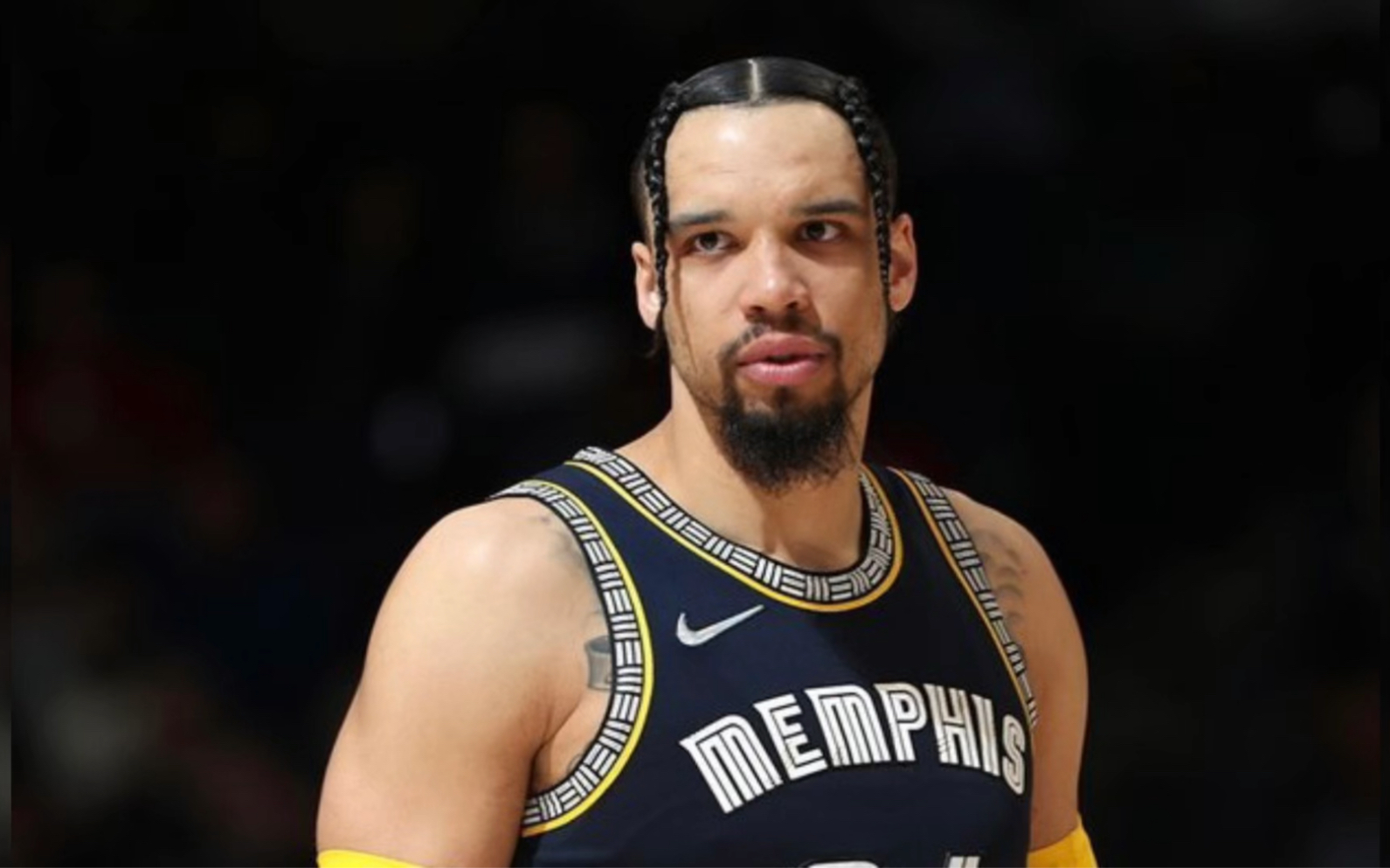 狄龙布鲁克斯现如今就是有点没有人家追梦格林的命,却得了和人家一样