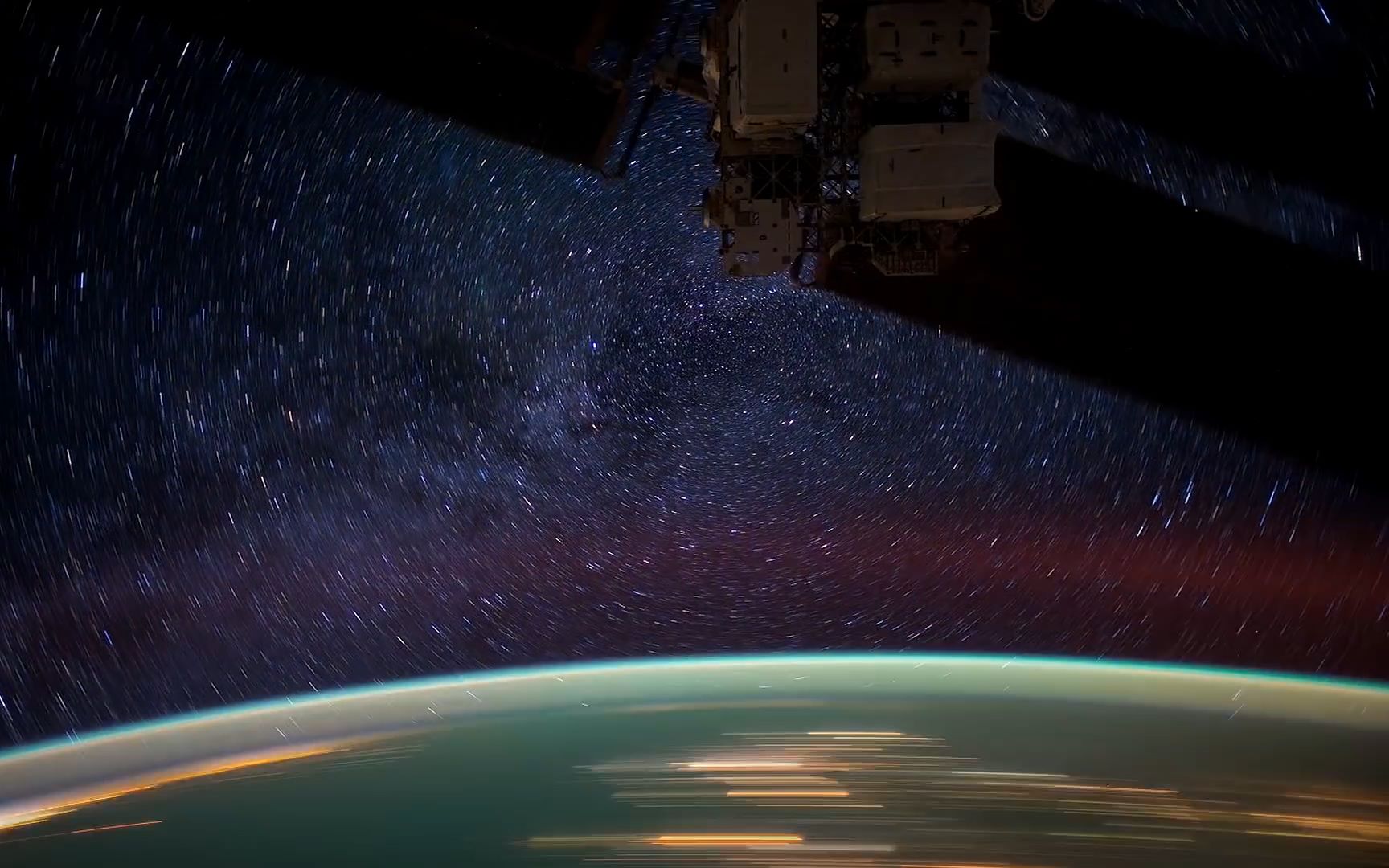 自制熟肉尼康遨游太空nikoninspace