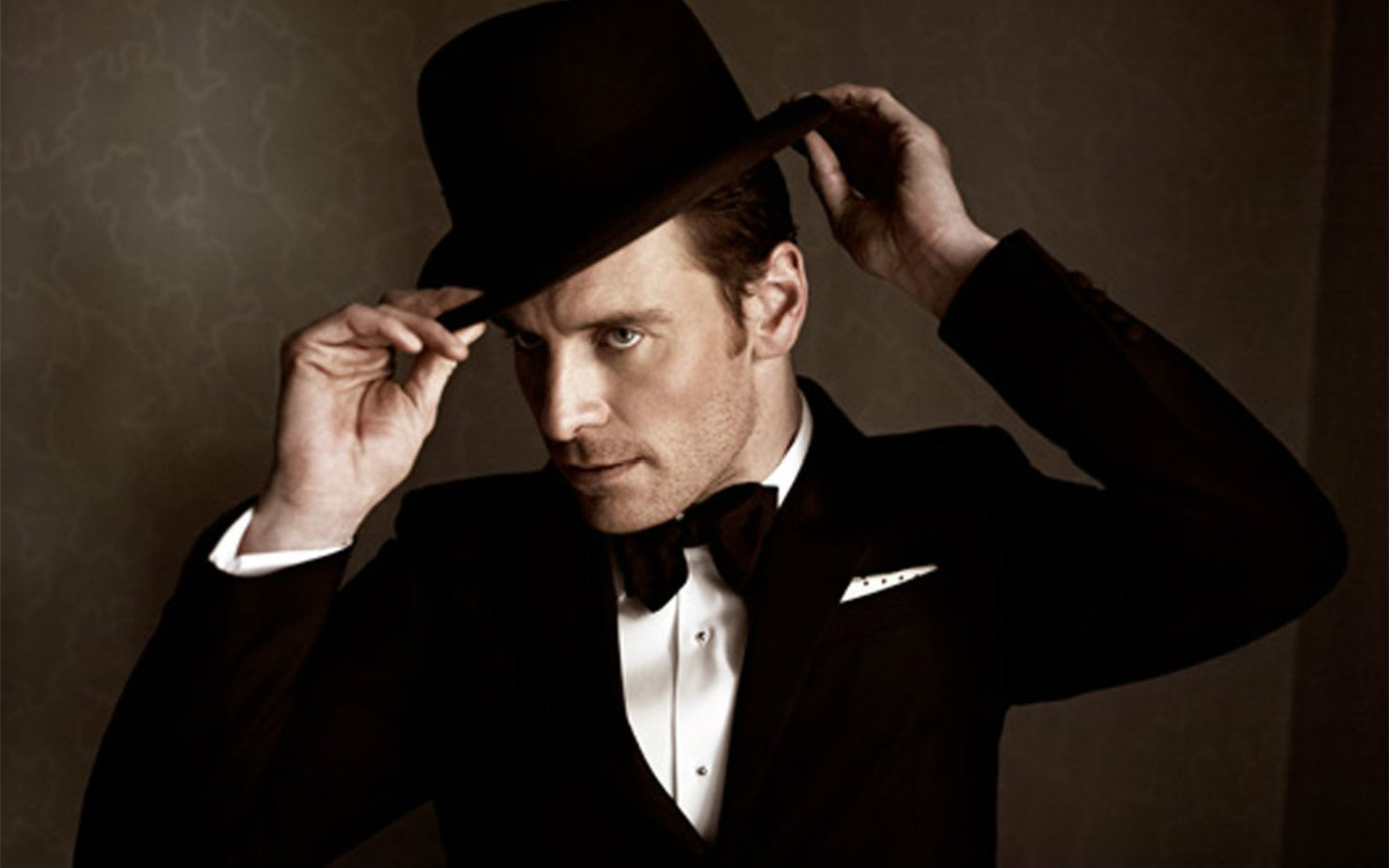 为什么每次万磁王都喜欢这么闪耀登场 - 小组话题 - 豆瓣