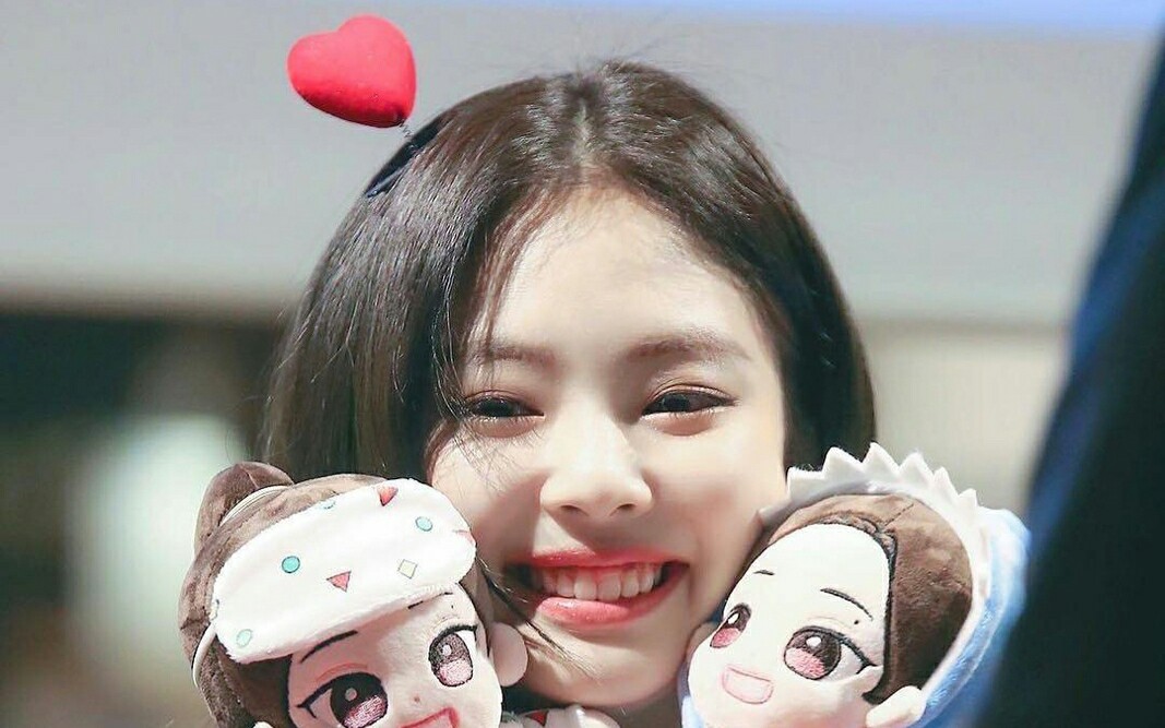 啊啊啊金智妮这个小妖精怎么这么可爱_哔哩哔哩_bilibili