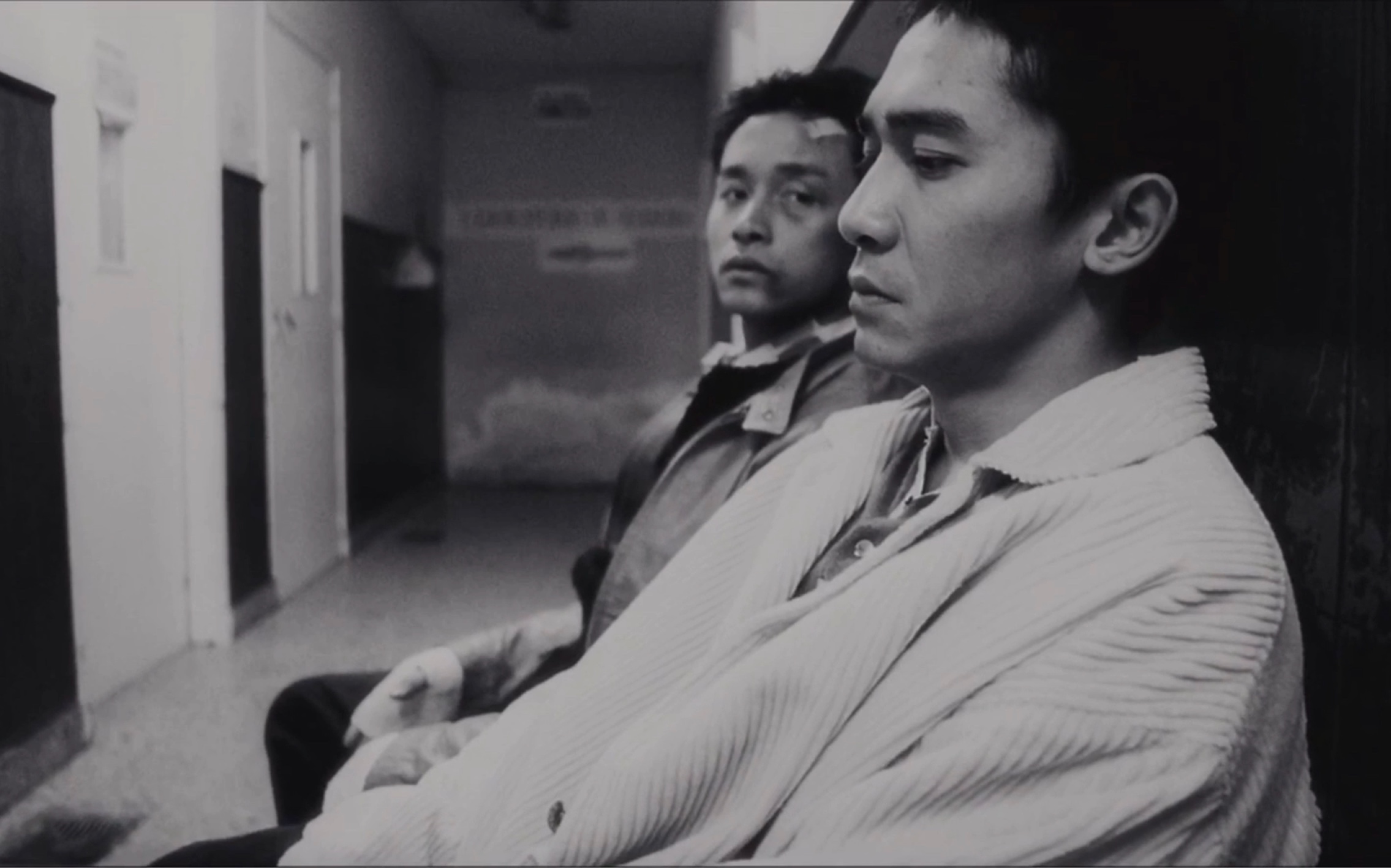 张国荣」何宝荣春光乍泄高清名场面之小作精求复合-不如我们由头来过