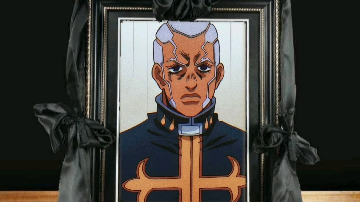 来自神父的遗像