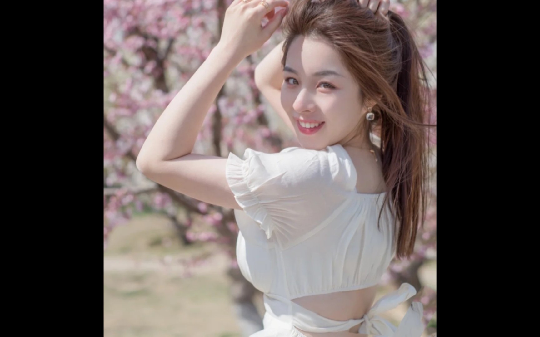 "心动101次的清纯小姐姐"