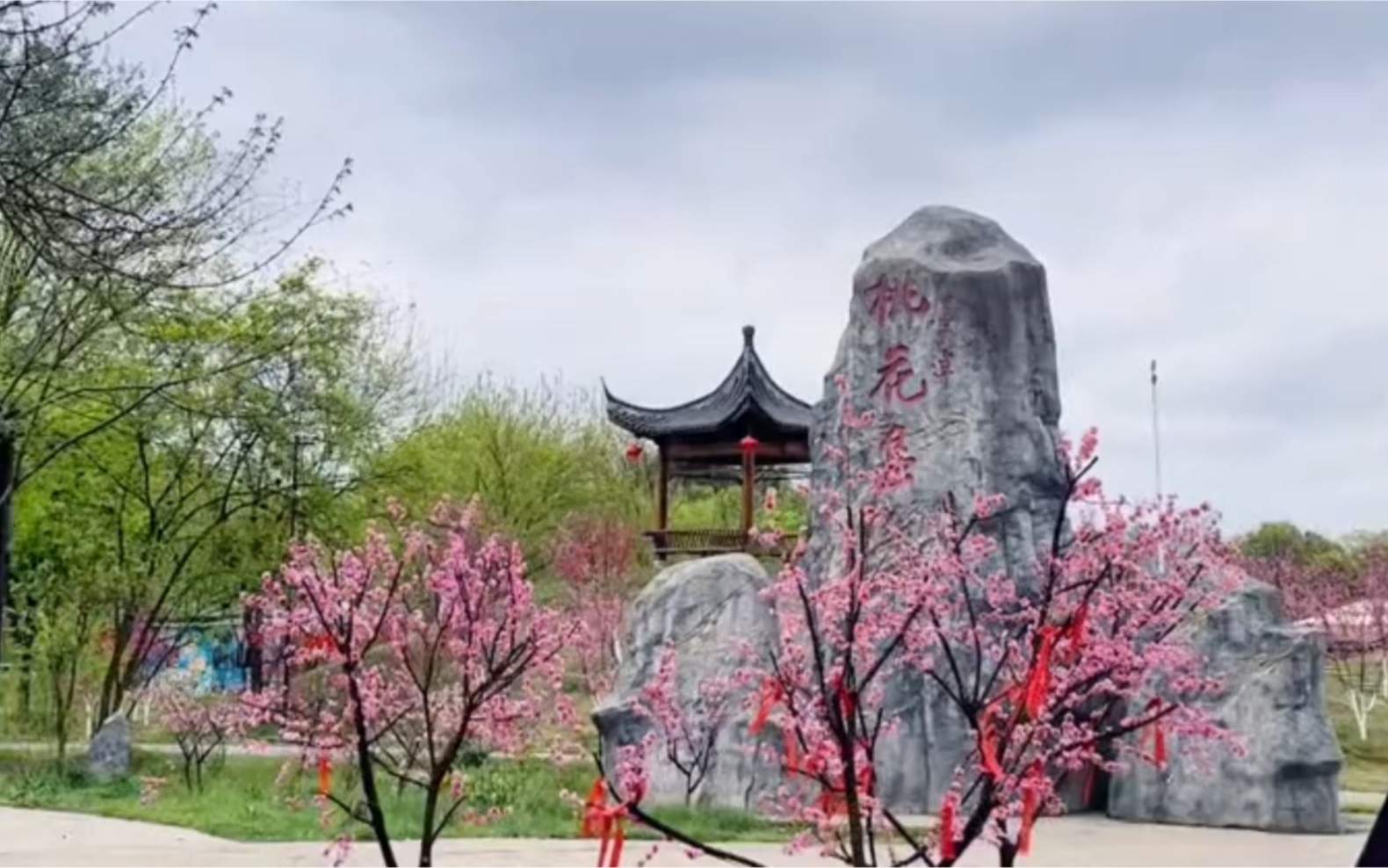 吉水墨潭桃花岛图片