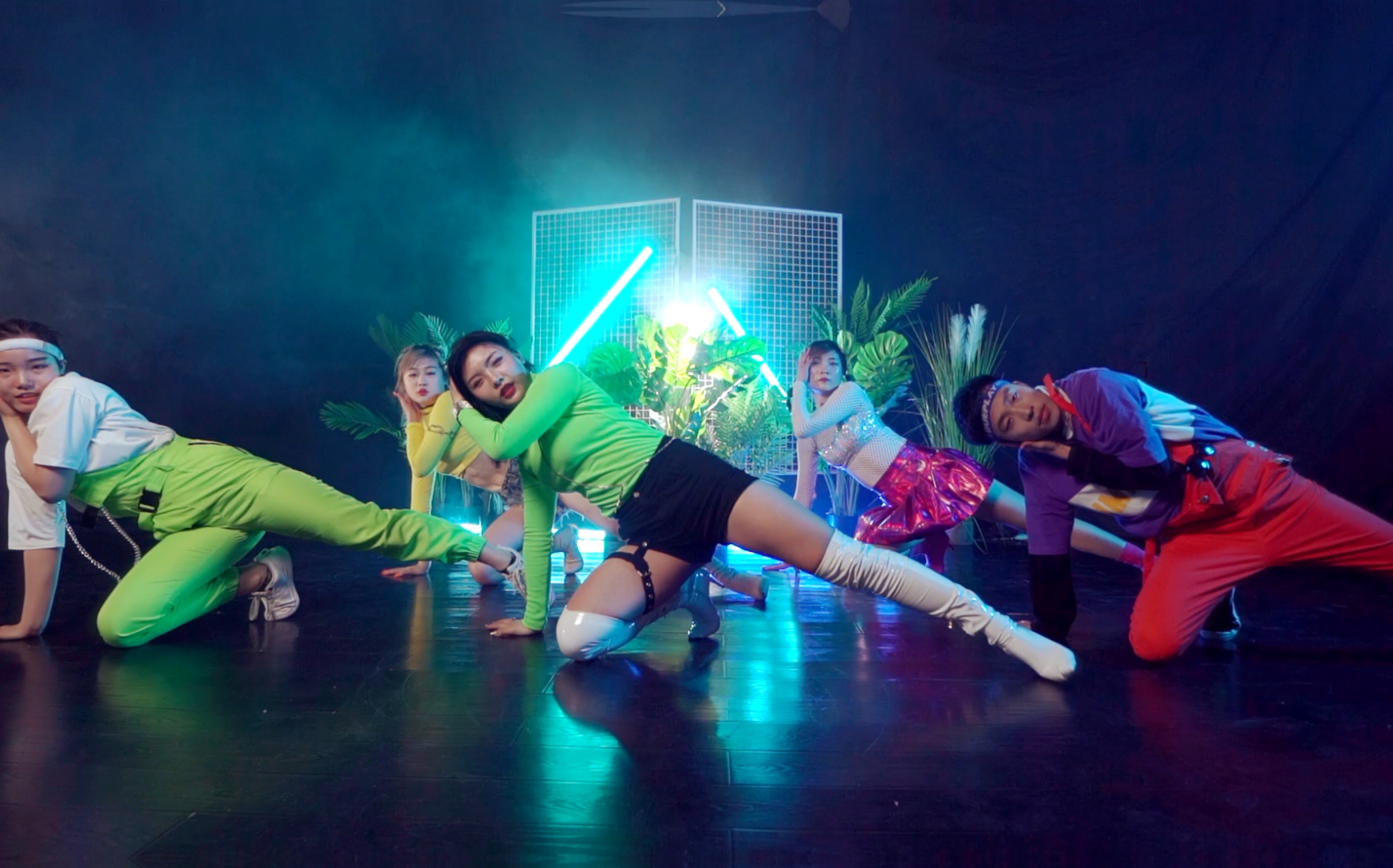 【xs舞蹈艺术花园】李公子霸气编舞《superlove》xs pie倾情出演_哔哩