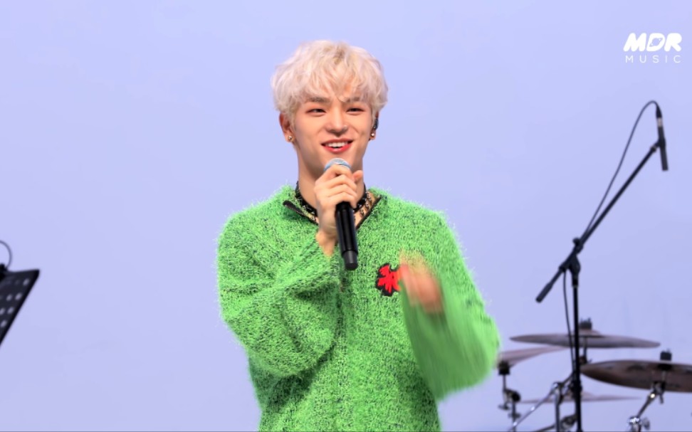 金宇珍 kimwoojin 回归主打 ready now (band live ver.