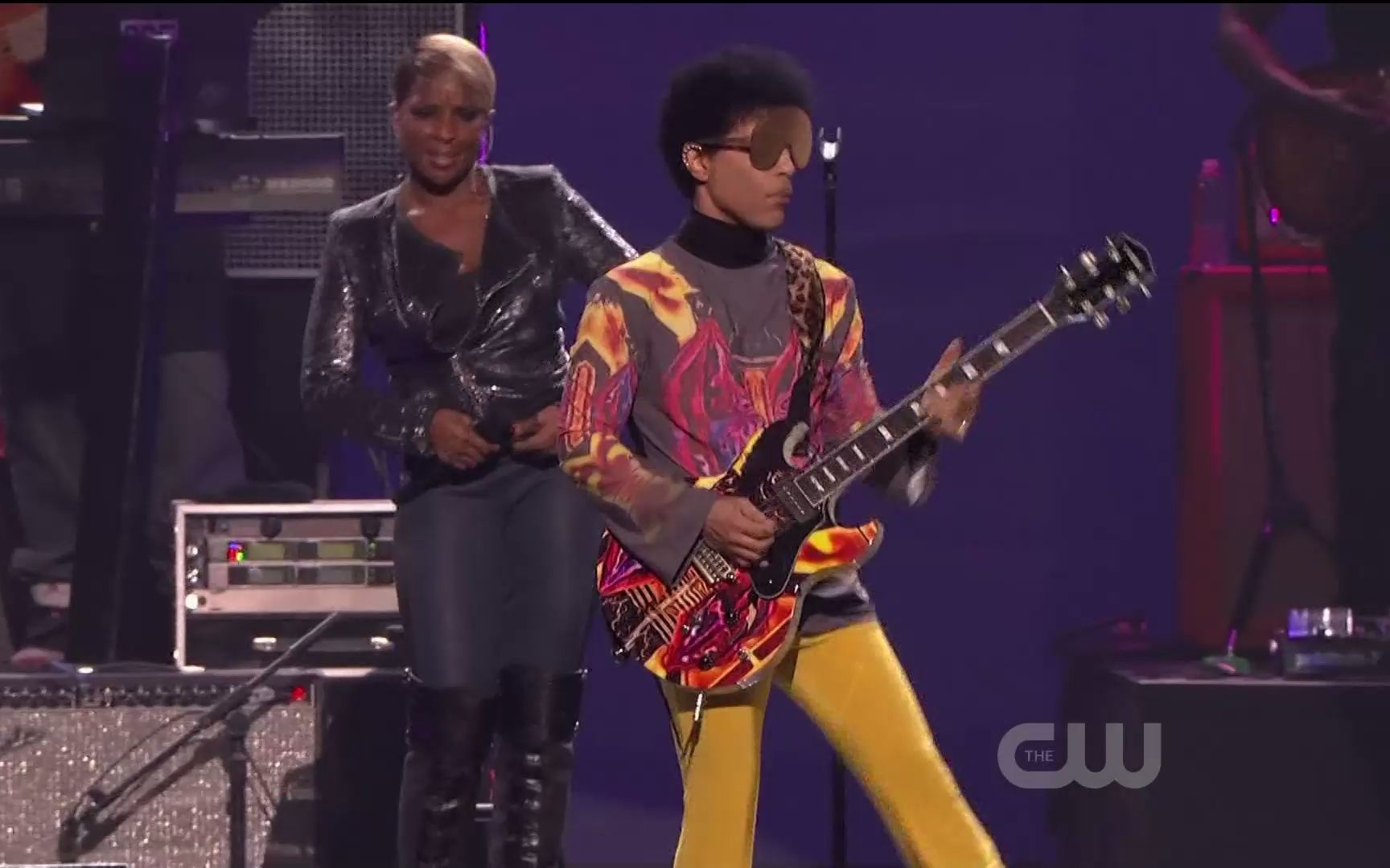 [图]Prince & Mary J. Blige - Nothing Compares 2 U - IHeartRadio Festival 2012