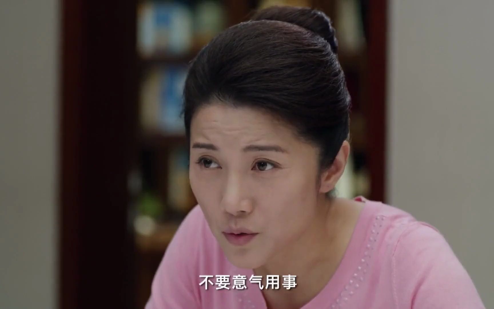 阳光下的法庭:杨振华向妻子道歉,态度非常诚恳,获妻子谅解