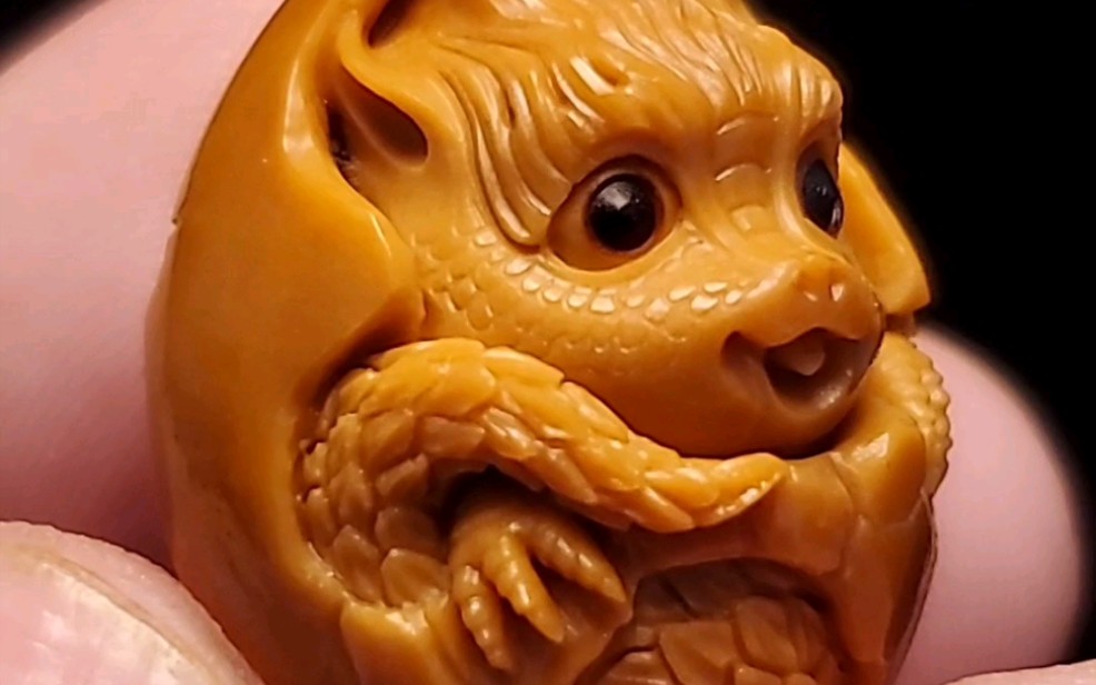 非常可爱有趣的龙蛋龙宝宝