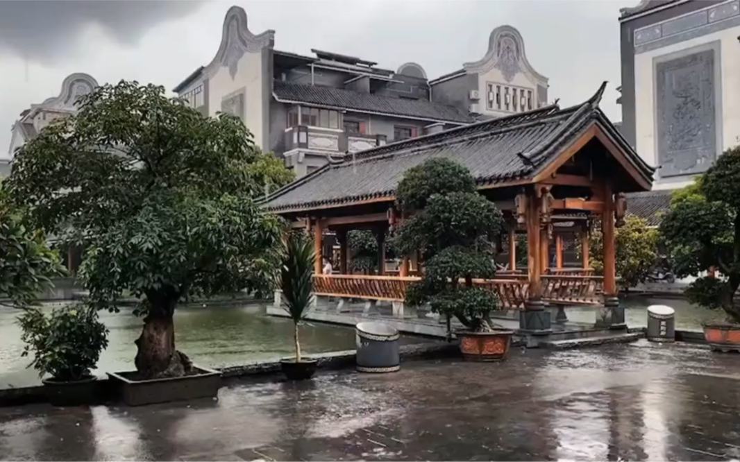 下雨了 平洲玉器街