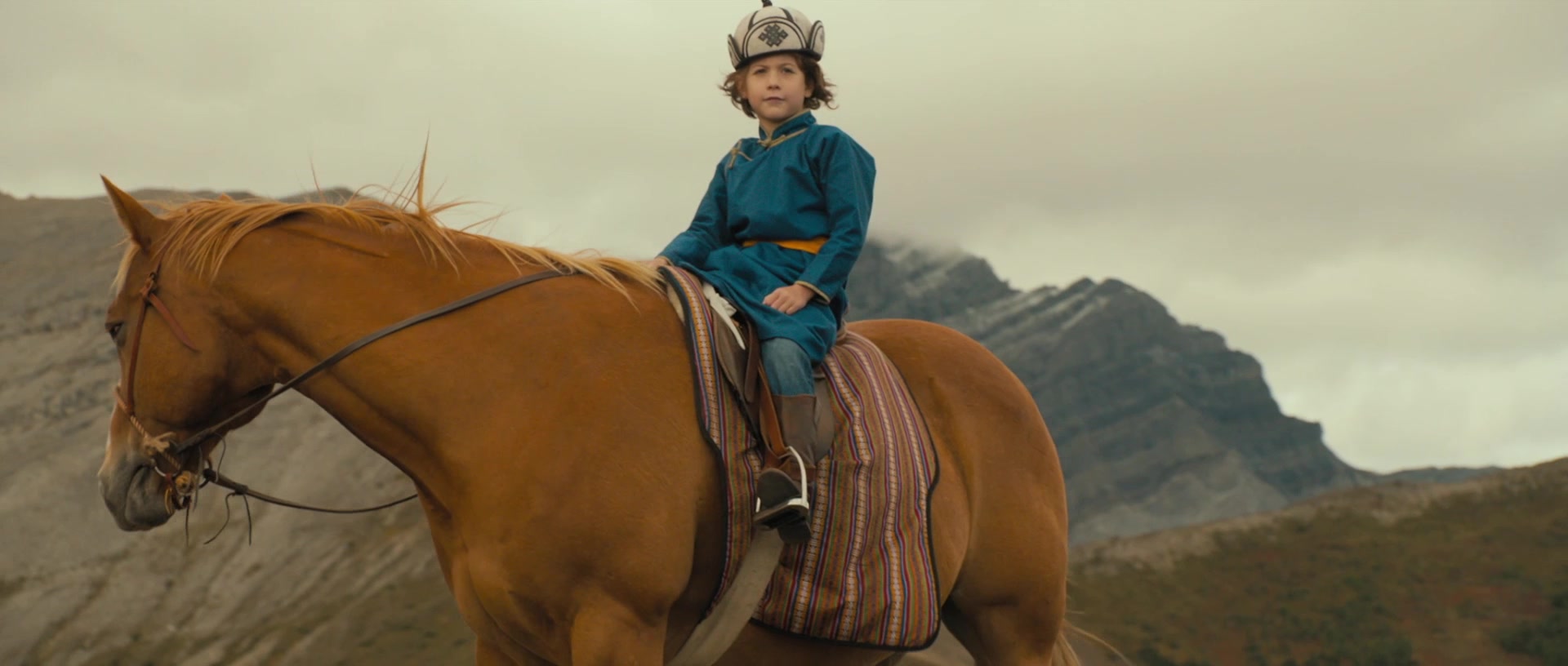 童星雅各布奇幻新作《燃烧之旅》首款预告