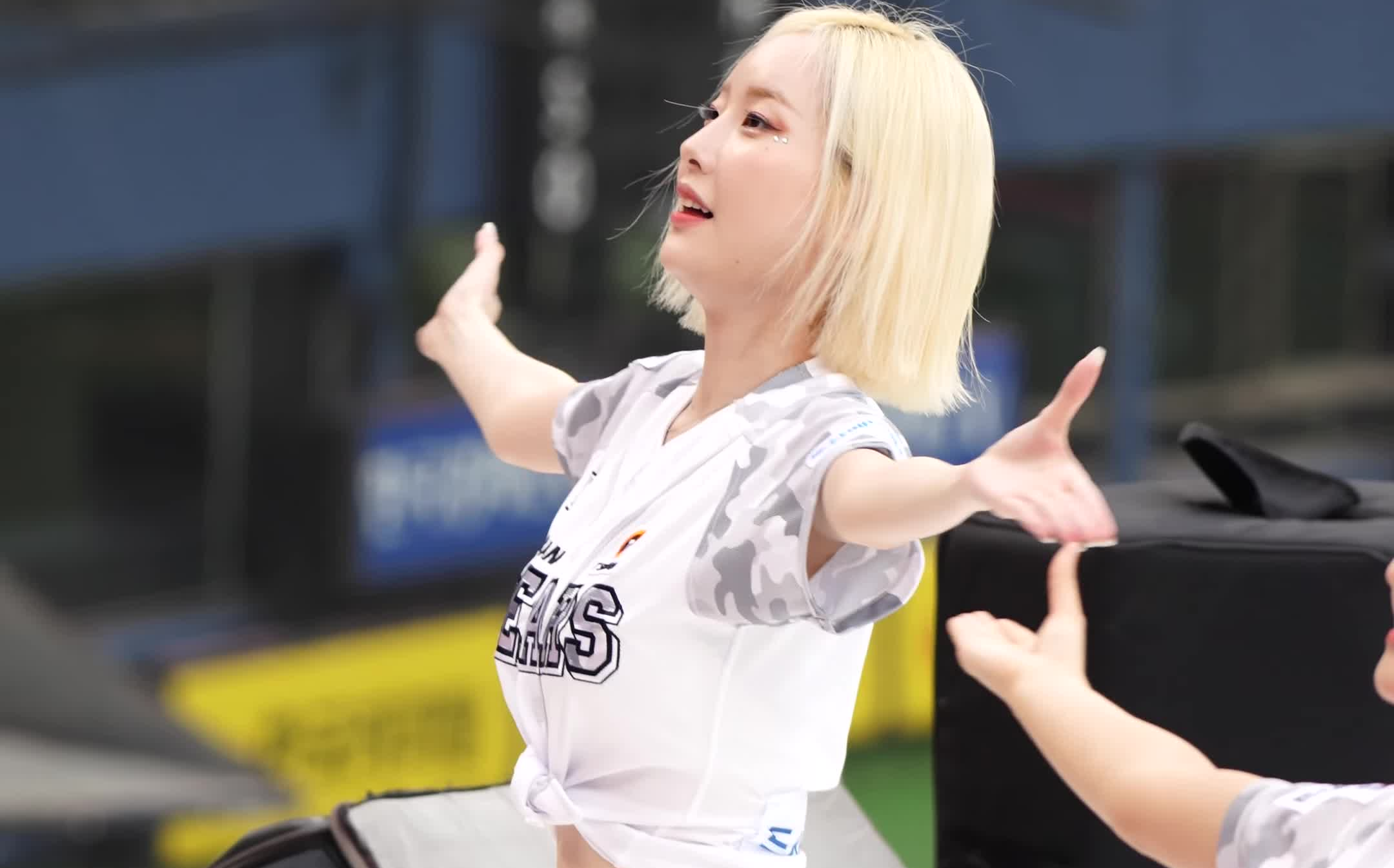 4k韩国啦啦队徐贤淑seo hyun sook饭拍斗山bears饭拍28