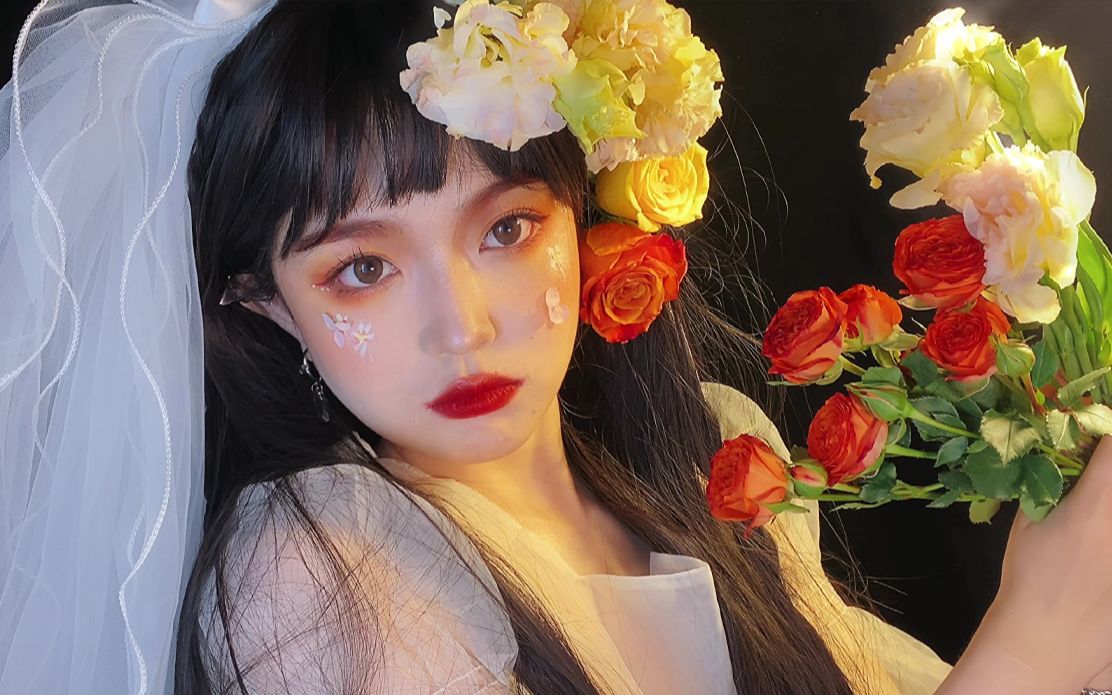 活动作品花与少女写真感妆容把春天留在脸上吧