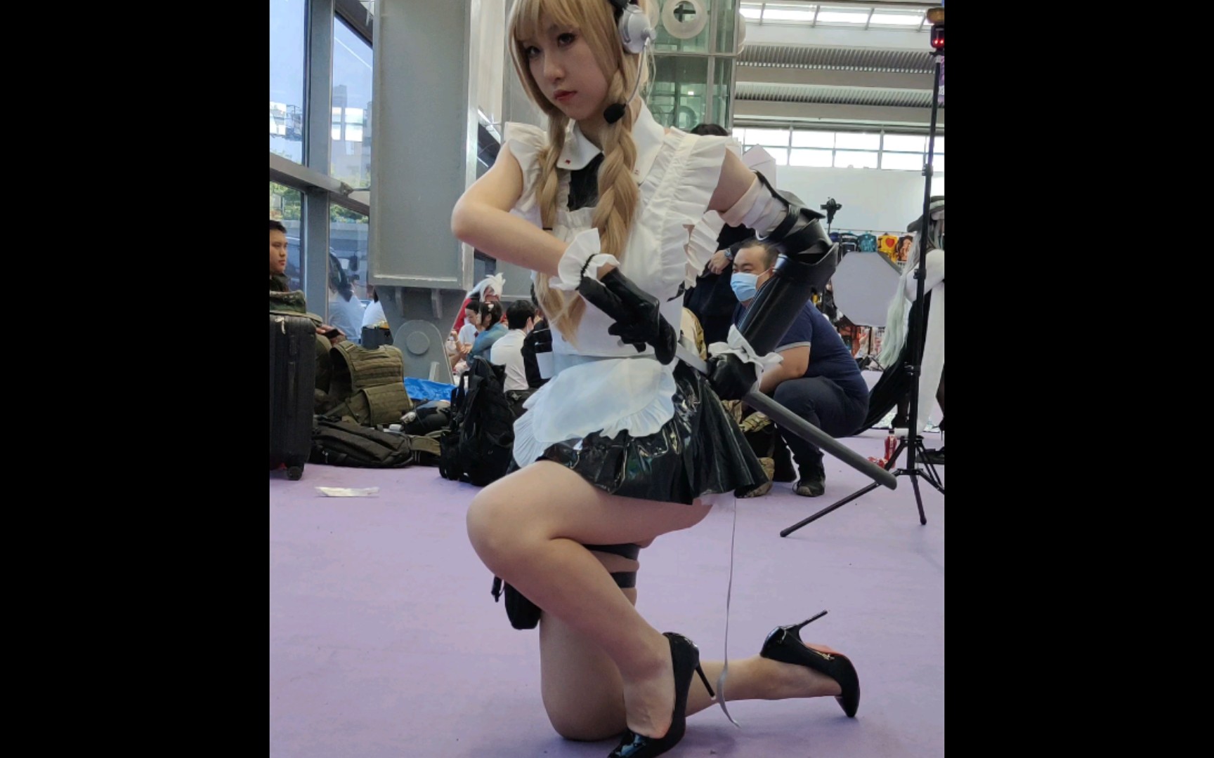 动漫展cos美少女play