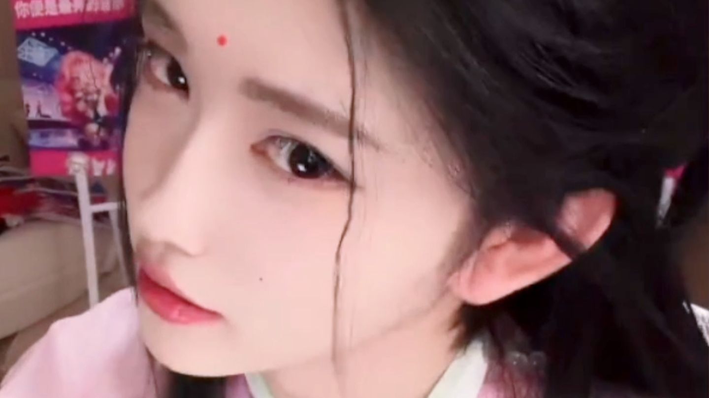 1111哪边脸好看？是你吗周芷若？？