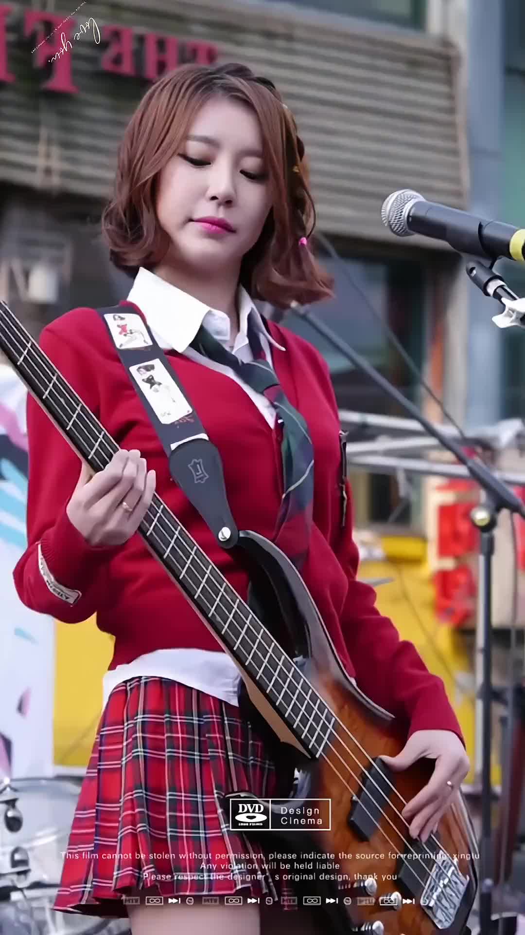 音乐欣赏一首闽南语歌曲爱情一阵风你喜欢吗智仁贝斯手智仁音乐分