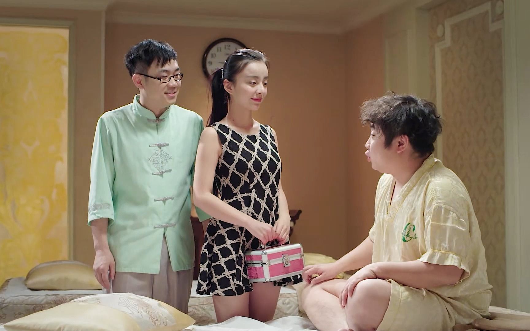 盘点大鹏经典爆笑名场面,98的都长这样,298的不得起飞喽