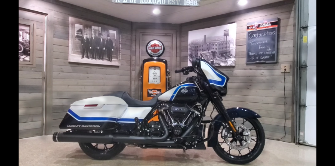 [图]哈雷戴维森2021 H-D STREET GLIDE SPECIAL FLHXS-ARCTIC BLAST