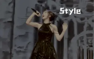 Télécharger la video: 【北京外国语大学SICA Night】Style- Taylor Swift 个人直拍