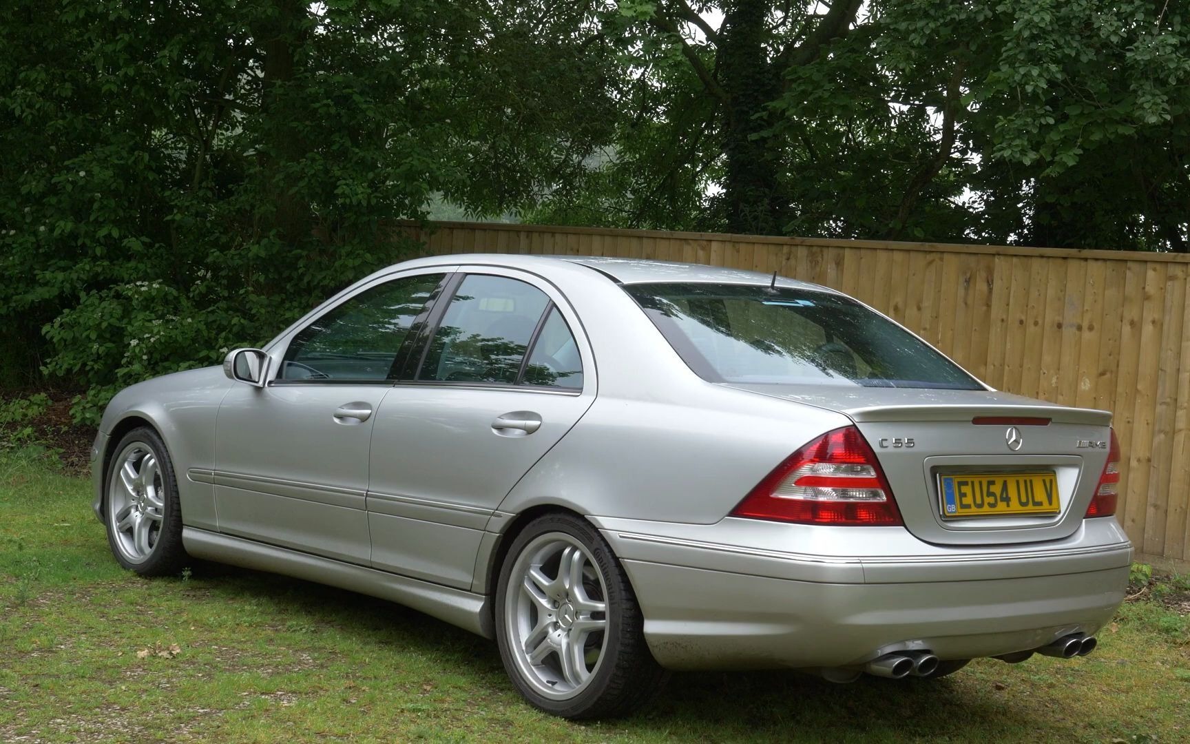 【回味评测系列】——试驾梅赛德斯-奔驰c55 amg w203_哔哩哔哩 (゜