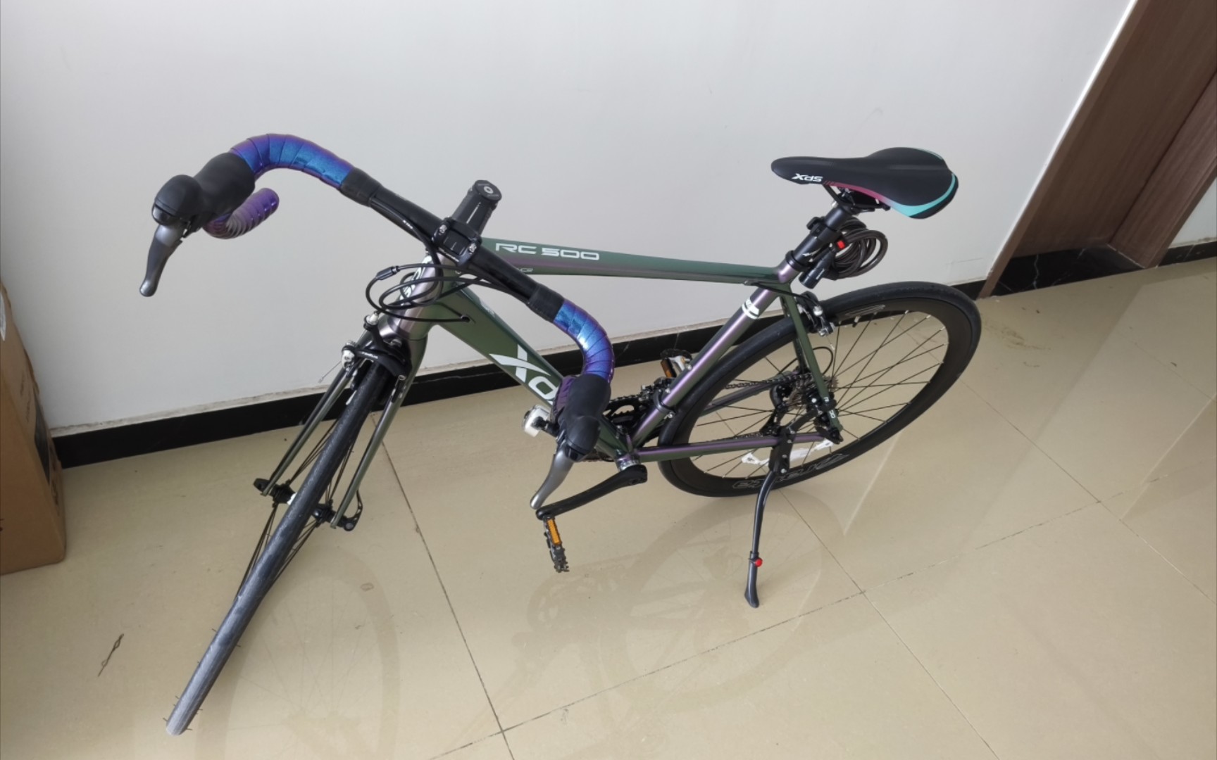 入手喜德盛rc500变色龙,传统艺能一个赞1km一个币5km,兄弟们我想进步o