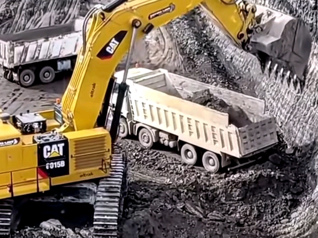 卡特cat6015挖掘机/卡特彼勒6015挖机 #工程机械 #挖掘机视频 #宁工