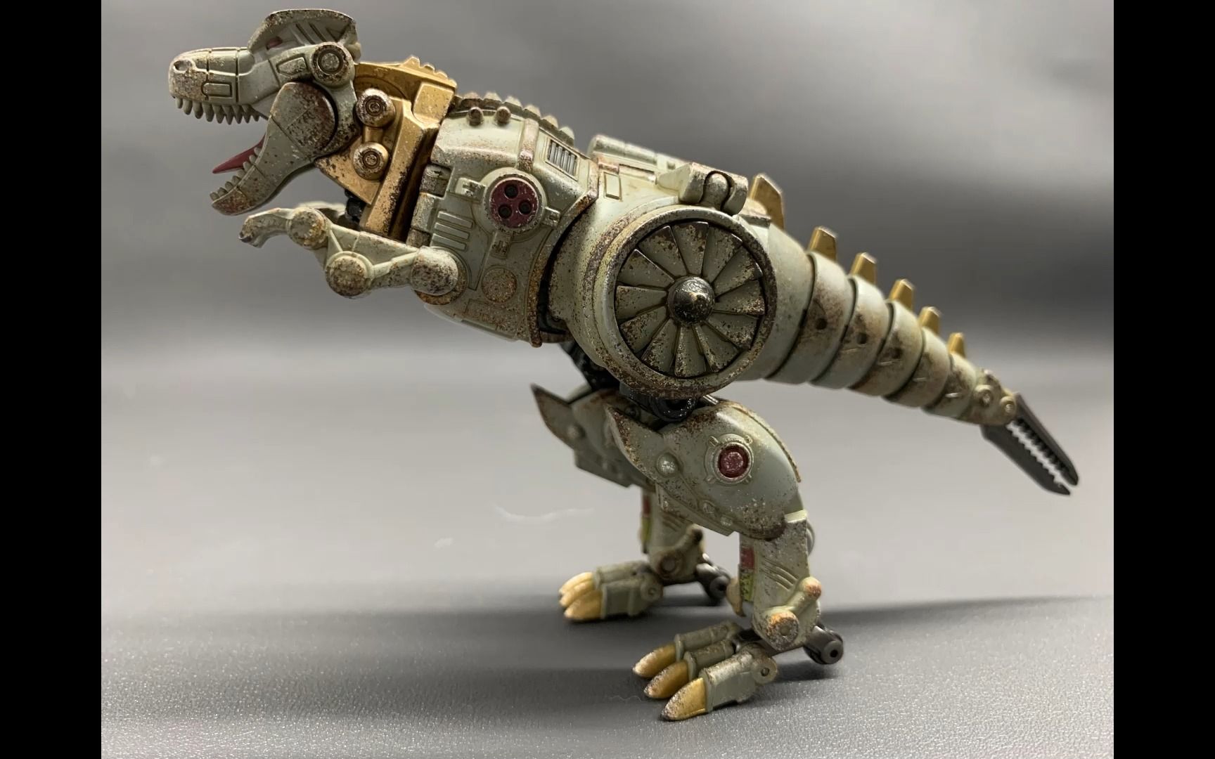 变形金刚tw金属战损涂装钢锁