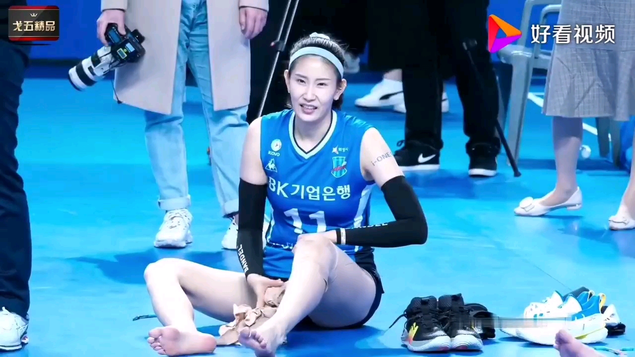 韩国女排大美女金秀智