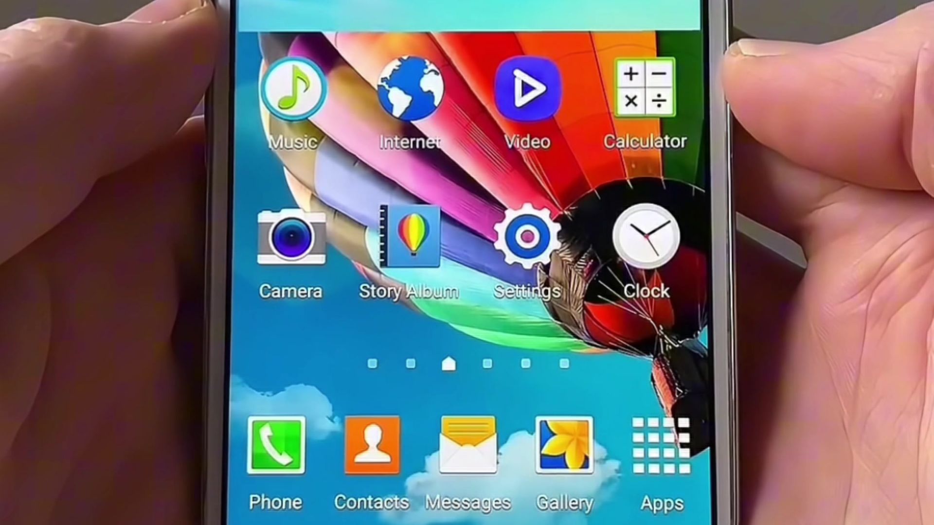 iPhone 5S 对比三星 Galaxy S4