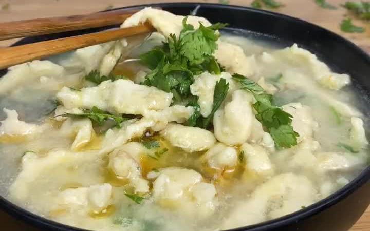 今天做的这个粉鸡,你们吃过吗?这个应该算是我们家的特色小吃了