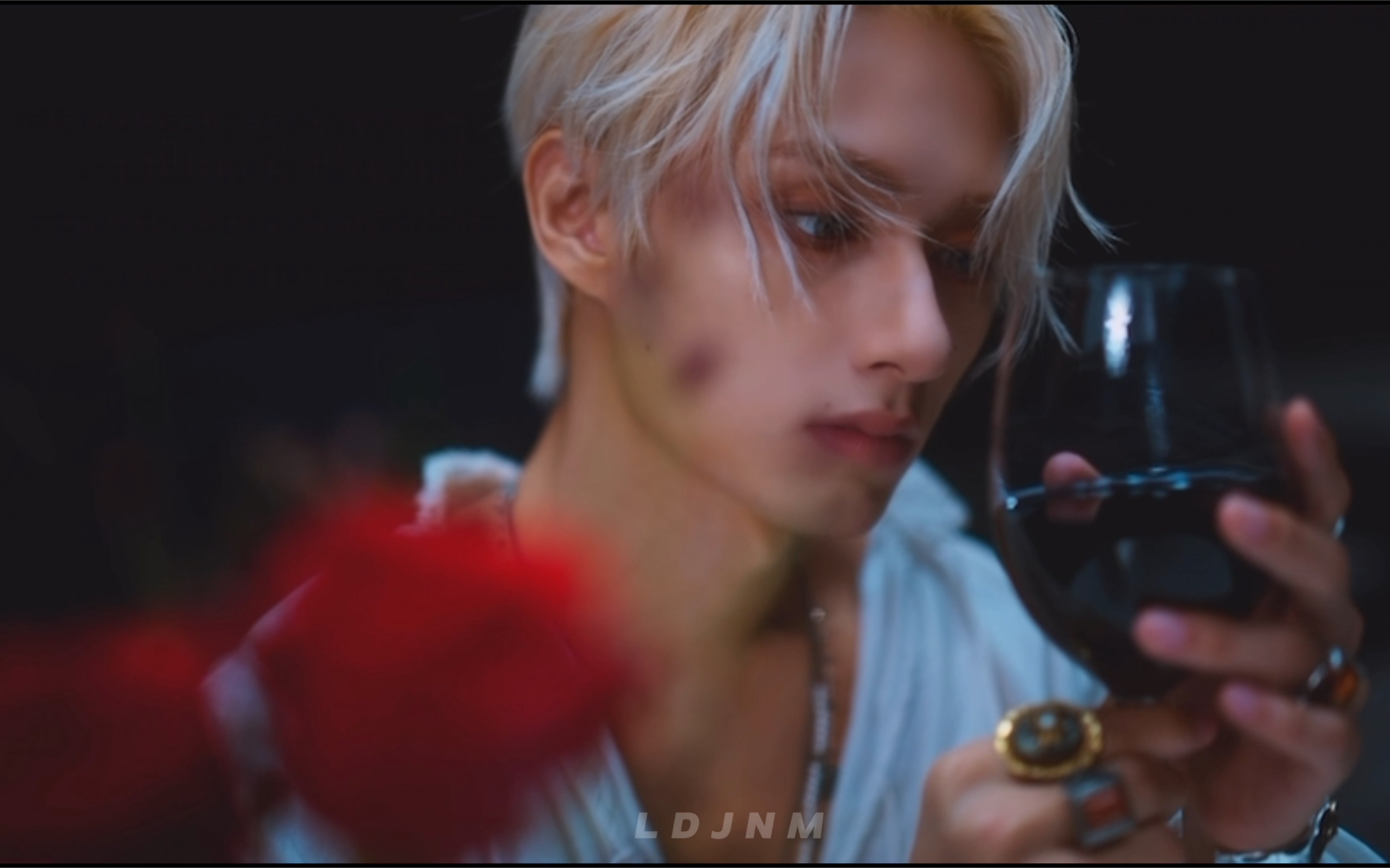 【文俊辉】你问我什么是月神?