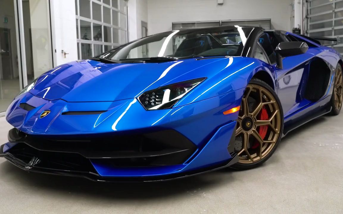 900万的2021款兰博基尼svj版,近距离感受下,什么叫做奢侈!