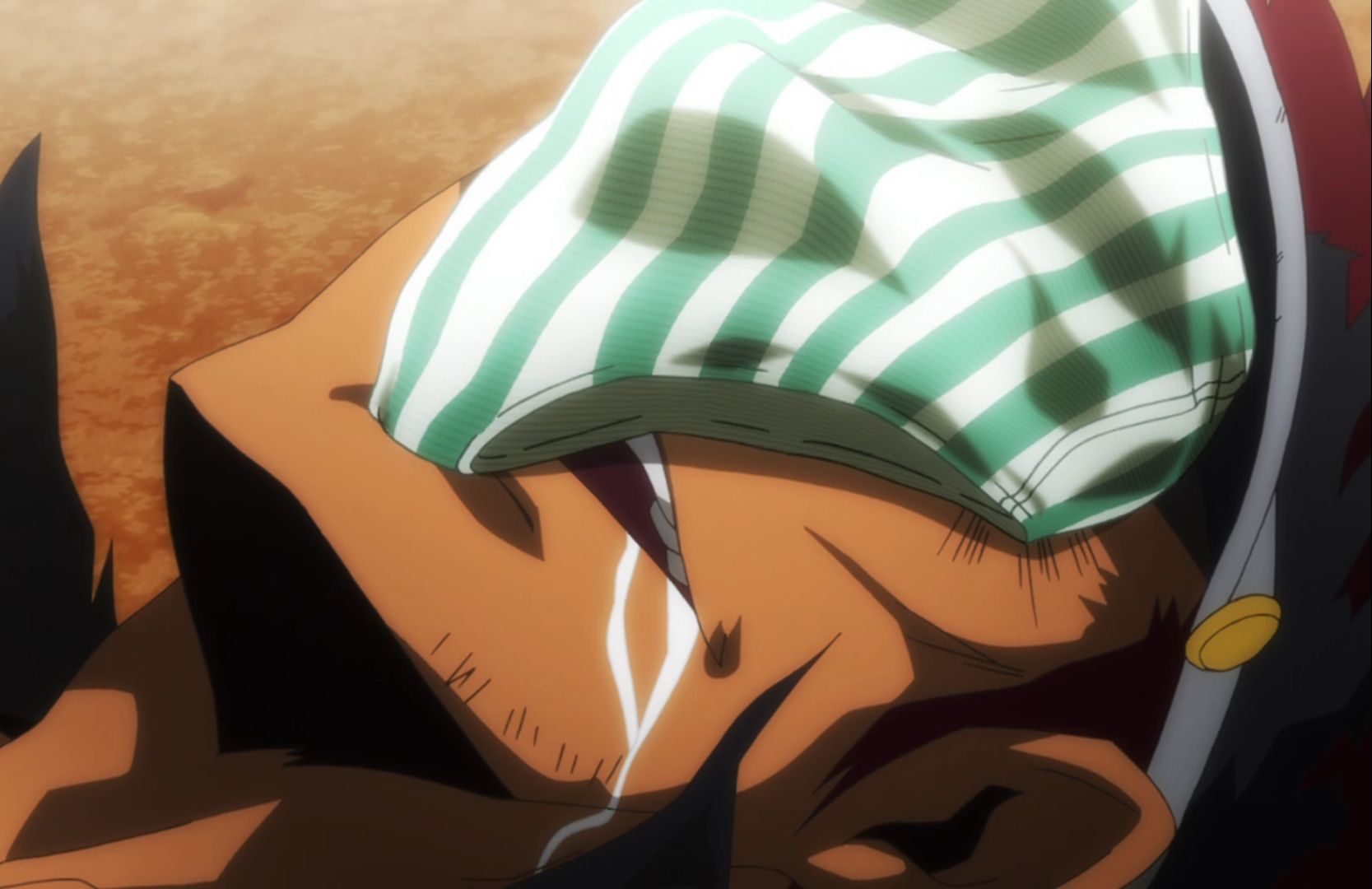 晓古城他爹尾随儿媳名场片