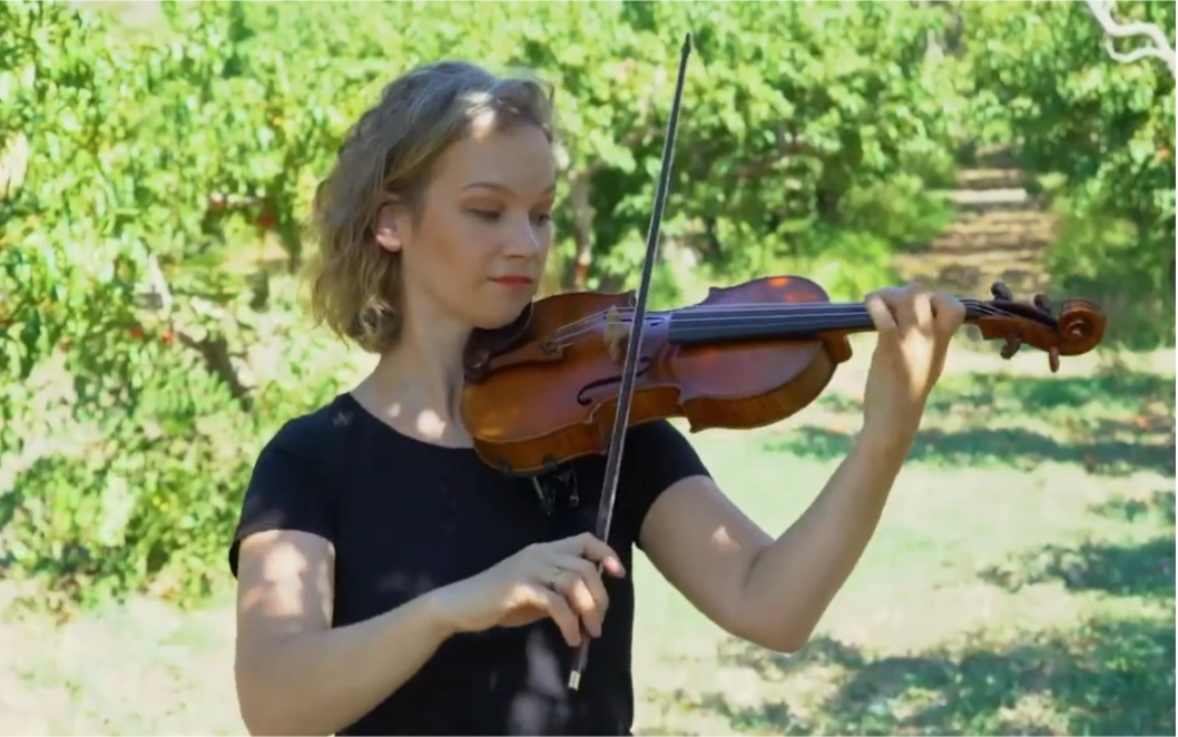 [图]希拉里·哈恩 & 小提琴·巴赫-E大调前奏曲｜Bach-Violin Partita No.3 in E major I.Preludio,BWV 1006