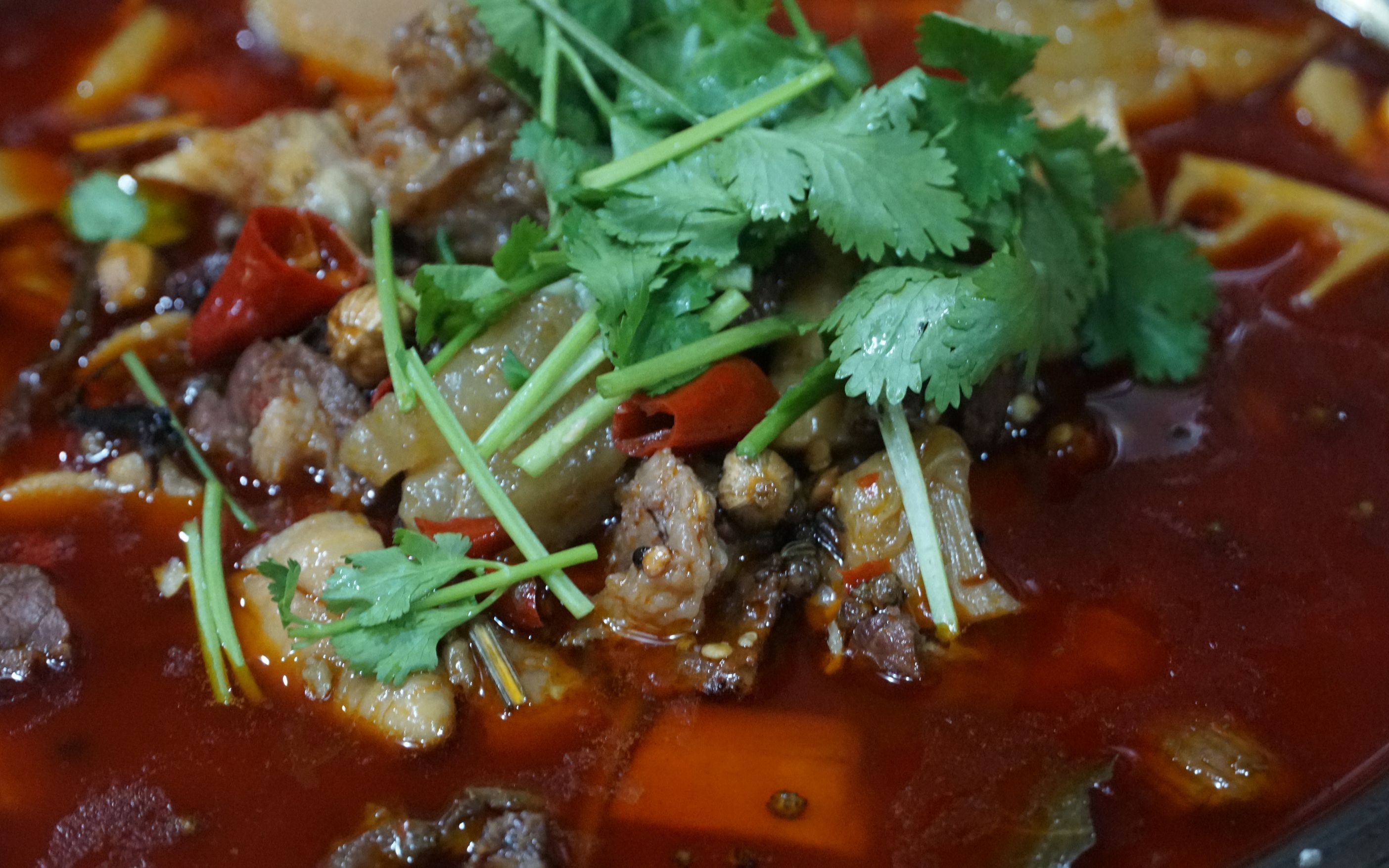 卤鼎记美食牛筋火锅牛筋软嫩可口拿来煮火锅再来点各种食材想到就流