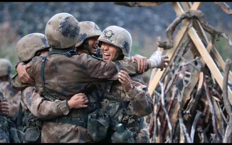 [图]大好河山，寸土不让！在没有界碑的国土上，他们就是行走的界碑！